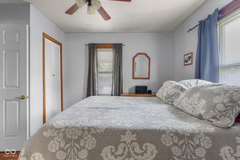 1927 N Cherry Street Columbus IN 47201