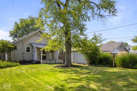 1927 N Cherry Street Columbus IN 47201