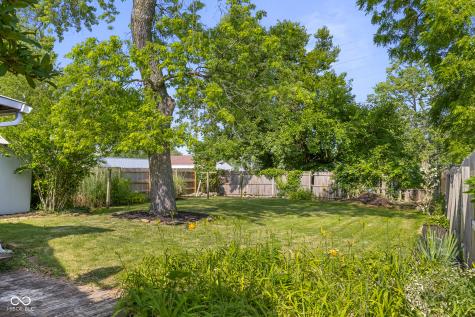 1927 N Cherry Street Columbus IN 47201