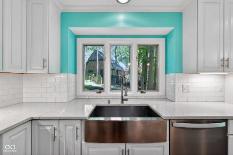 845 Sugarbush Ridge Zionsville IN 46077