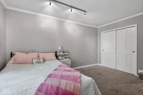 845 Sugarbush Ridge Zionsville IN 46077