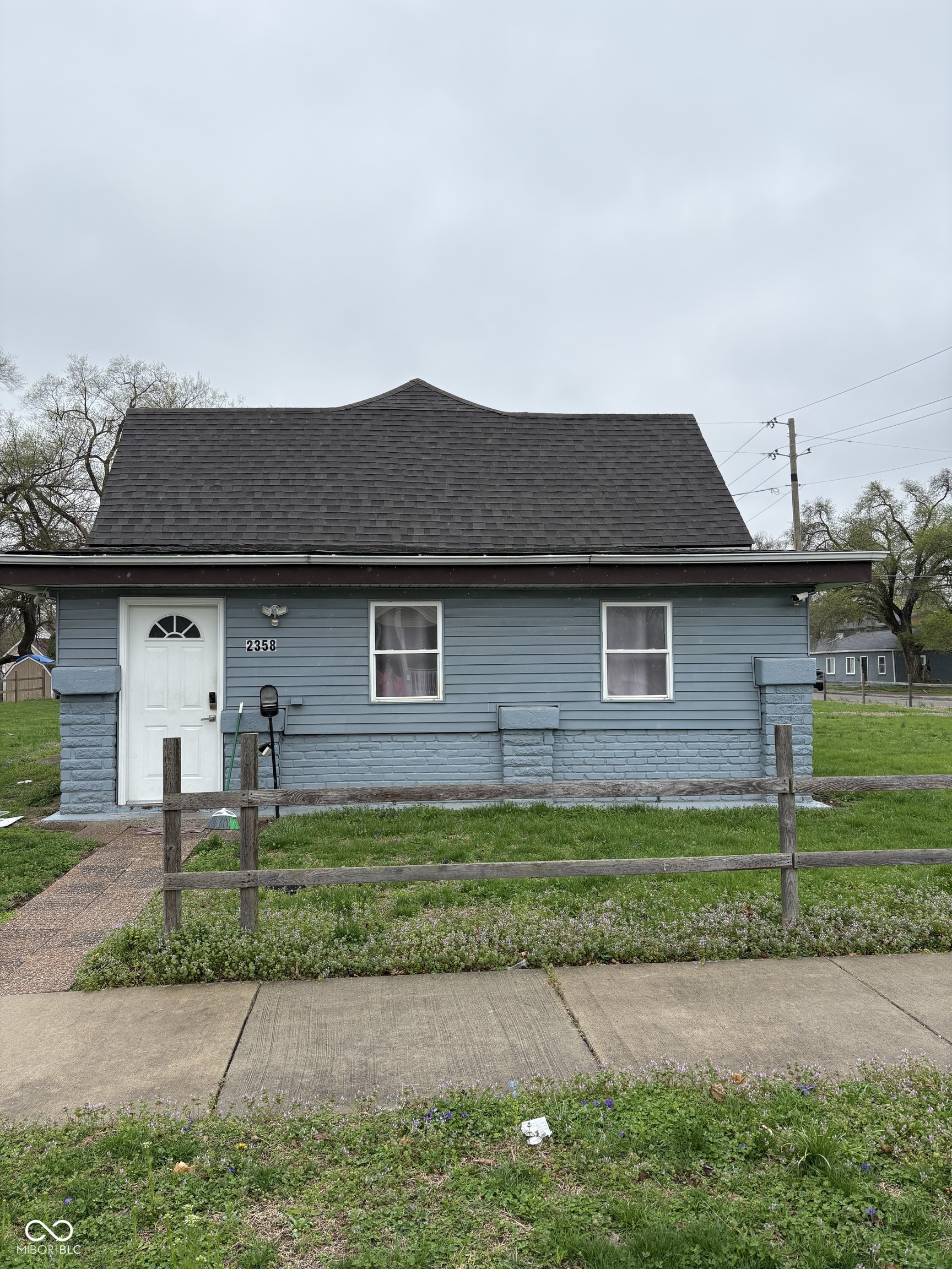 2358 Hovey Street Indianapolis IN 46218