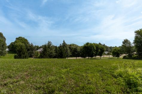 3101 Red Fox Circle Columbus IN 47201