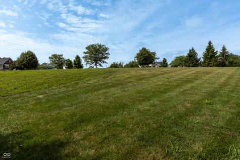 3101 Red Fox Circle Columbus IN 47201