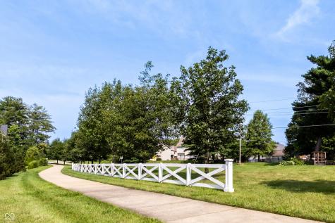 3101 Red Fox Circle Columbus IN 47201