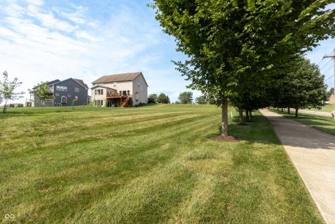 3101 Red Fox Circle Columbus IN 47201