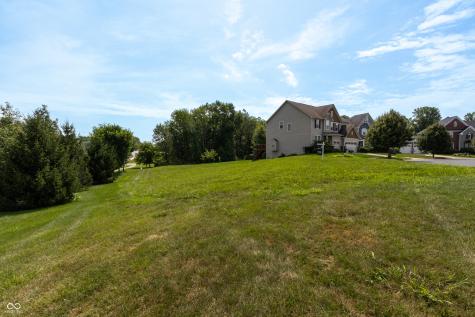 3101 Red Fox Circle Columbus IN 47201