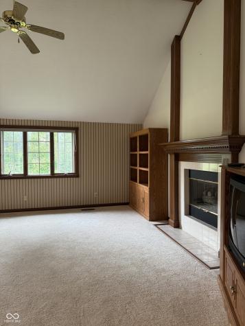 1304 Park Meadow Drive Beech Grove IN 46107