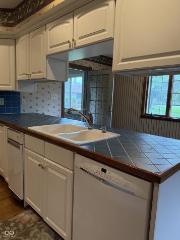 1304 Park Meadow Drive Beech Grove IN 46107