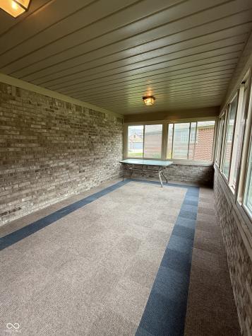 1304 Park Meadow Drive Beech Grove IN 46107
