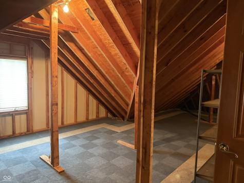 1304 Park Meadow Drive Beech Grove IN 46107