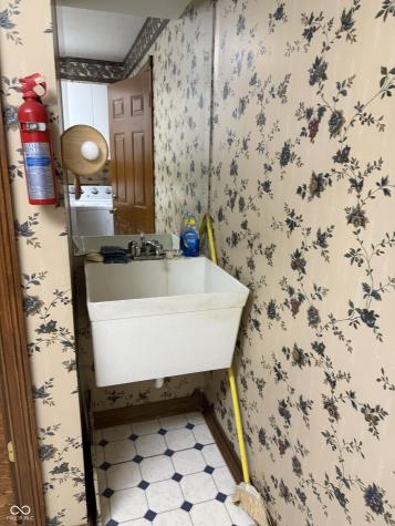 1304 Park Meadow Drive Beech Grove IN 46107
