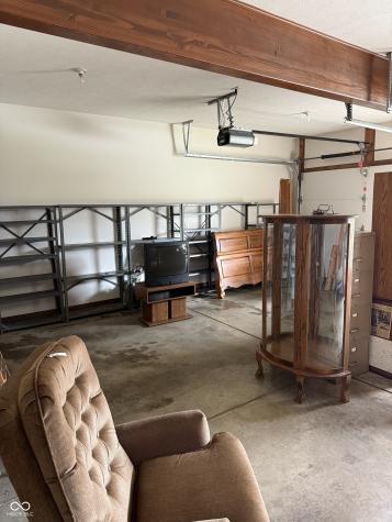 1304 Park Meadow Drive Beech Grove IN 46107