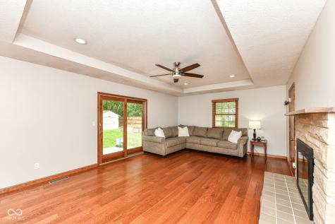 340 N Meridian Road Greenfield IN 46140