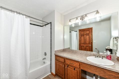 340 N Meridian Road Greenfield IN 46140