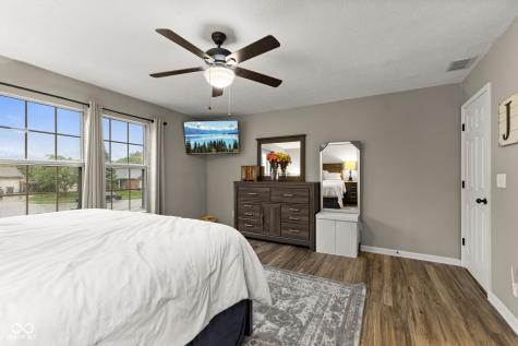 5519 Black Cherry Circle Indianapolis IN 46237