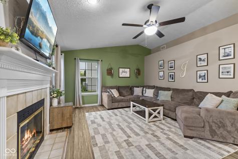 5519 Black Cherry Circle Indianapolis IN 46237