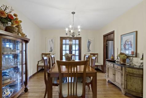 5454 N Illinois Street Indianapolis IN 46208
