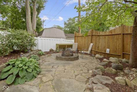5454 N Illinois Street Indianapolis IN 46208
