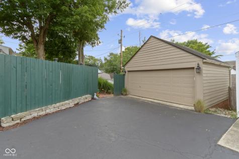 5454 N Illinois Street Indianapolis IN 46208
