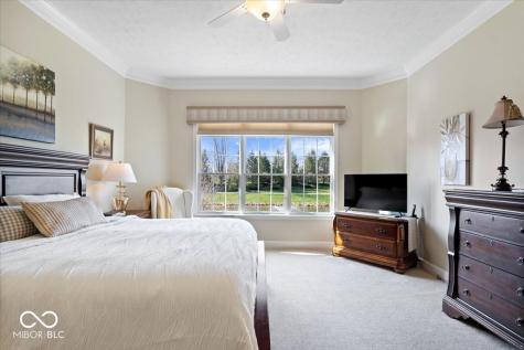 743 Hanover Close Zionsville IN 46077