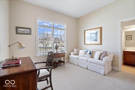 743 Hanover Close Zionsville IN 46077