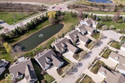 743 Hanover Close Zionsville IN 46077