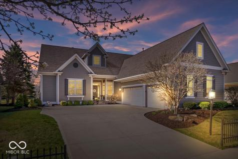 743 Hanover Close Zionsville IN 46077