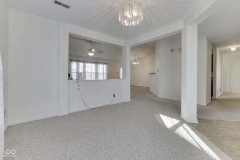 5712 Grassy Bank Drive Indianapolis IN 46237