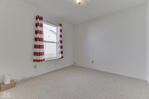 5712 Grassy Bank Drive Indianapolis IN 46237