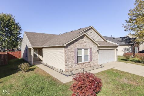 5712 Grassy Bank Drive Indianapolis IN 46237