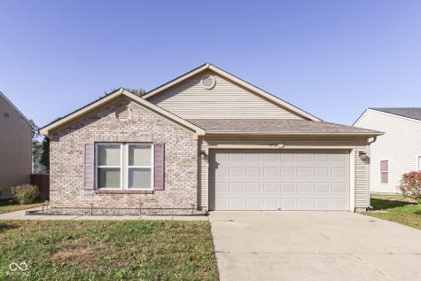 5712 Grassy Bank Drive Indianapolis IN 46237