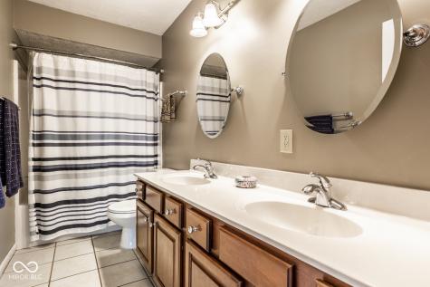 14559 Waverly Drive Carmel IN 46033