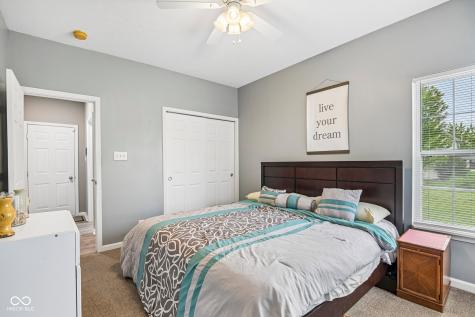 9426 Stones Ferry Way Indianapolis IN 46278