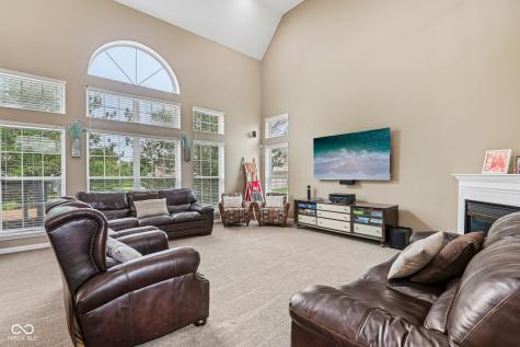 9426 Stones Ferry Way Indianapolis IN 46278