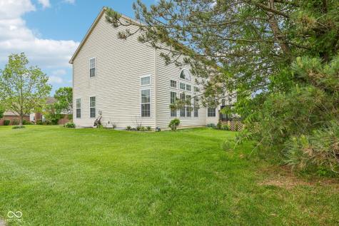 9426 Stones Ferry Way Indianapolis IN 46278