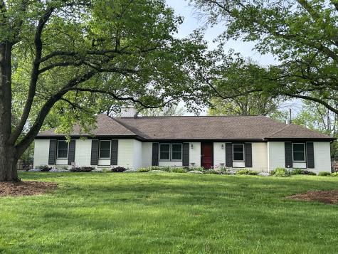 5033 E 68th Street Indianapolis IN 46220