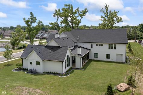 4808 Lakeview Drive Greenwood IN 46143
