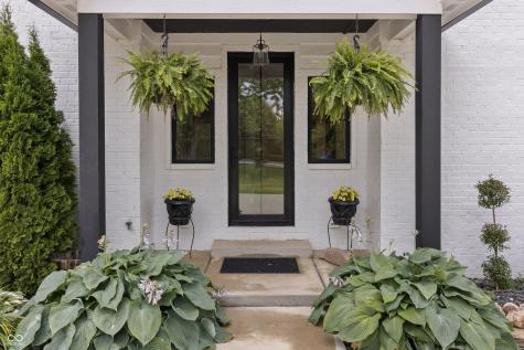 4808 Lakeview Drive Greenwood IN 46143