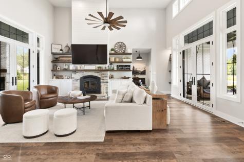 4808 Lakeview Drive Greenwood IN 46143