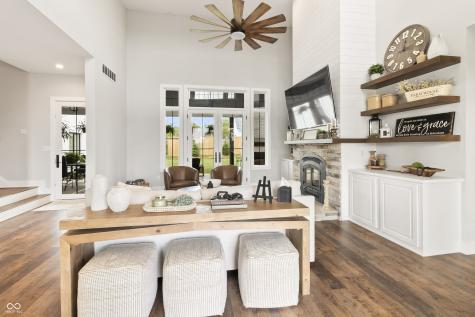 4808 Lakeview Drive Greenwood IN 46143