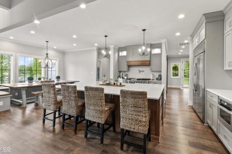4808 Lakeview Drive Greenwood IN 46143