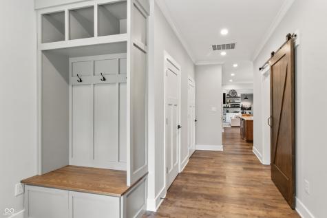 4808 Lakeview Drive Greenwood IN 46143