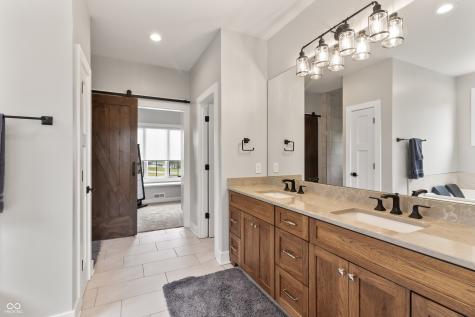 4808 Lakeview Drive Greenwood IN 46143