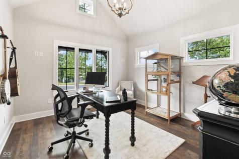4808 Lakeview Drive Greenwood IN 46143