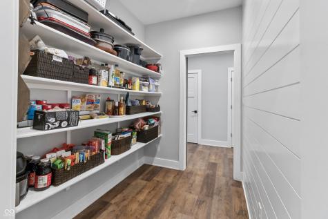 4808 Lakeview Drive Greenwood IN 46143