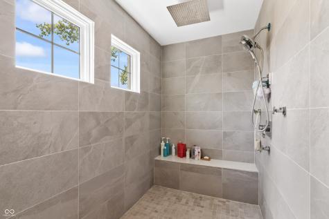 4808 Lakeview Drive Greenwood IN 46143