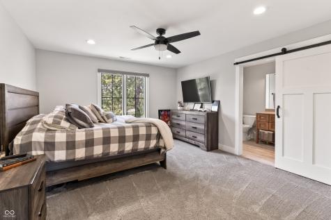 4808 Lakeview Drive Greenwood IN 46143