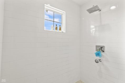 4808 Lakeview Drive Greenwood IN 46143