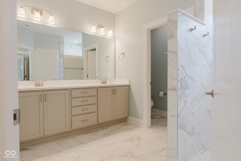 11434 Neptune Drive Fishers IN 46040